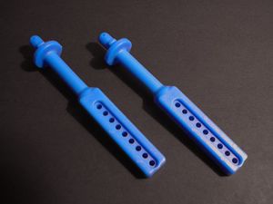 RPM80175 T/e- maxx long body mounts (blue)